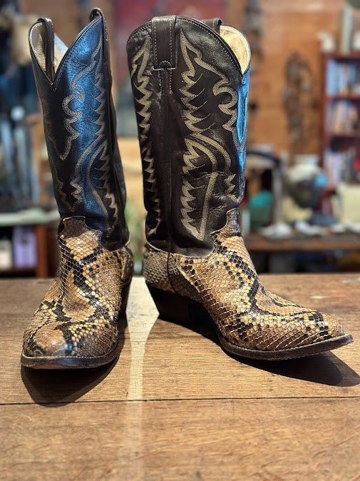 Justin snake skin boots outlet
